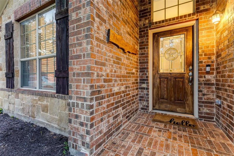 10909 Hawks Landing Road, Fort Worth TX 76052 - Photo 3