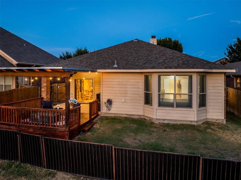 10909 Hawks Landing Road, Fort Worth TX 76052 - Photo 32