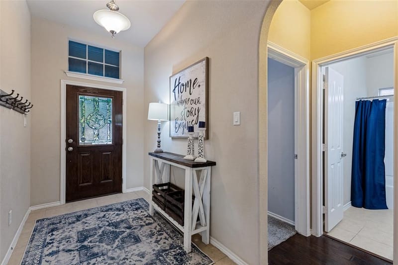 10909 Hawks Landing Road, Fort Worth TX 76052 - Photo 5