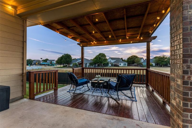 10909 Hawks Landing Road, Fort Worth TX 76052 - Photo 14