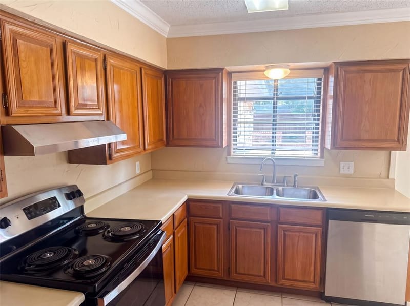 1509 Jefferson Street, Bowie TX 76230 - Photo 6
