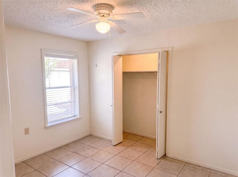 1509 Jefferson Street, Bowie TX 76230 - Photo 9