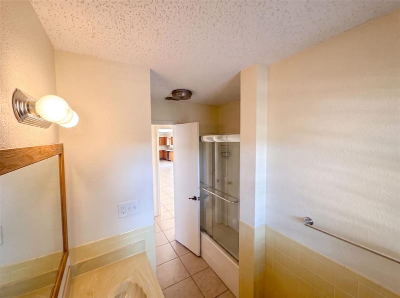1509 Jefferson Street, Bowie TX 76230 - Photo 14