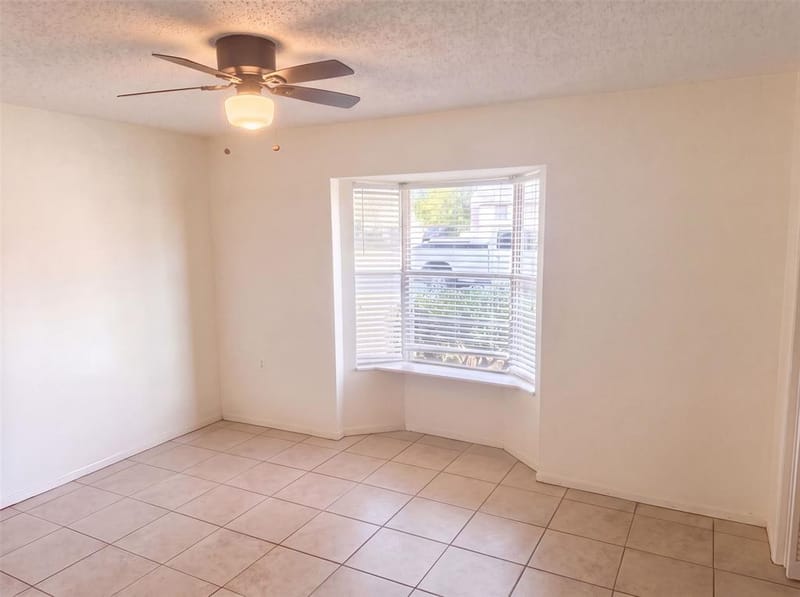 1509 Jefferson Street, Bowie TX 76230 - Photo 4