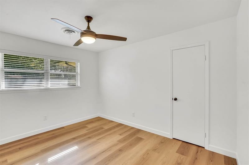 5912 Lubbock Avenue, Fort Worth TX 76133 - Photo 13