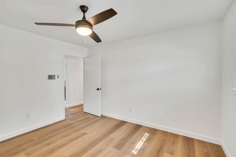 5912 Lubbock Avenue, Fort Worth TX 76133 - Photo 14