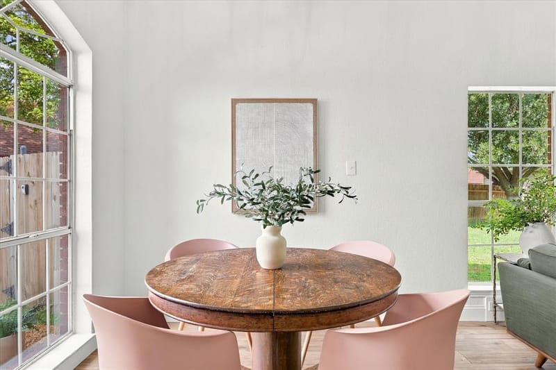 900 Blossomwood Court, Arlington TX 76017 - Photo 14