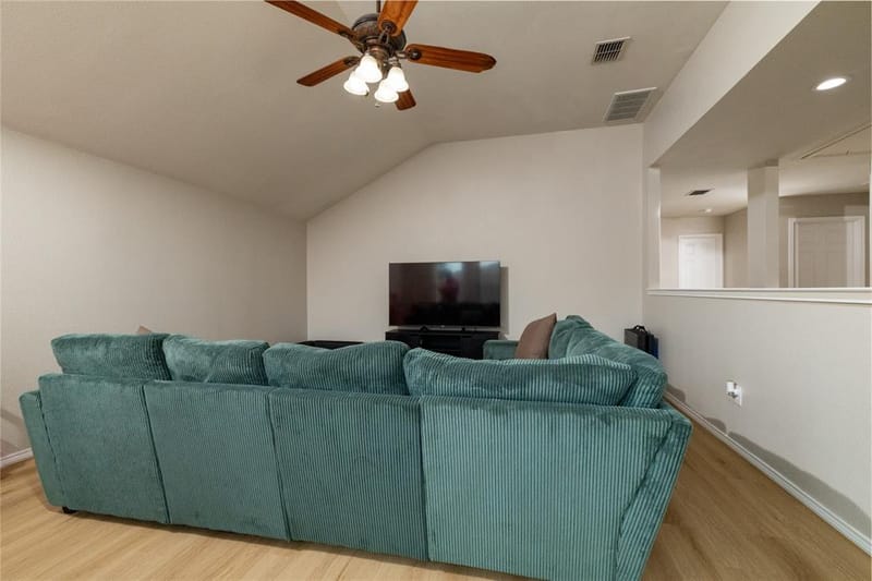 1016 Pebblecreek Drive, Burleson TX 76028 - Photo 34