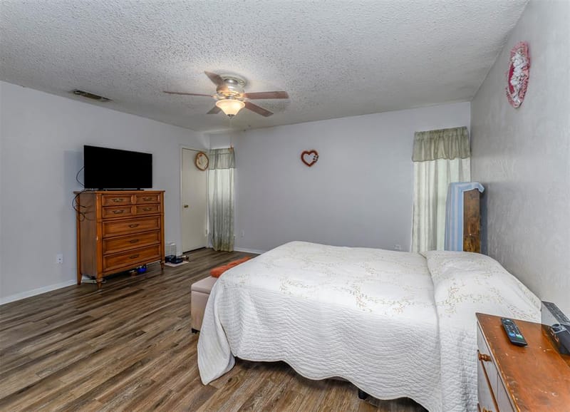 1620 Edge Hill Road, Benbrook TX 76126 - Photo 7