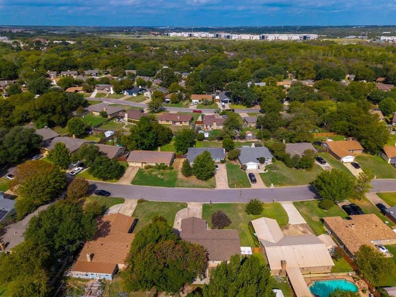 1620 Edge Hill Road, Benbrook TX 76126 - Photo 20