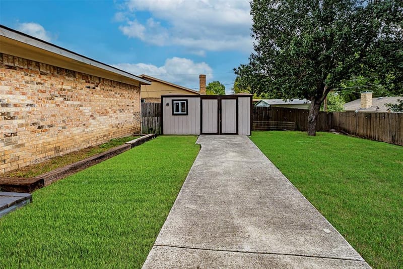1620 Edge Hill Road, Benbrook TX 76126 - Photo 14