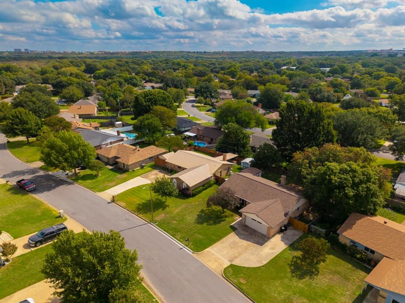 1620 Edge Hill Road, Benbrook TX 76126 - Photo 19