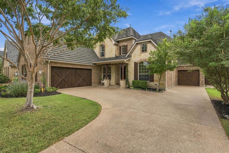 2728 Broadway Drive, Trophy Club TX 76262 - Photo 2