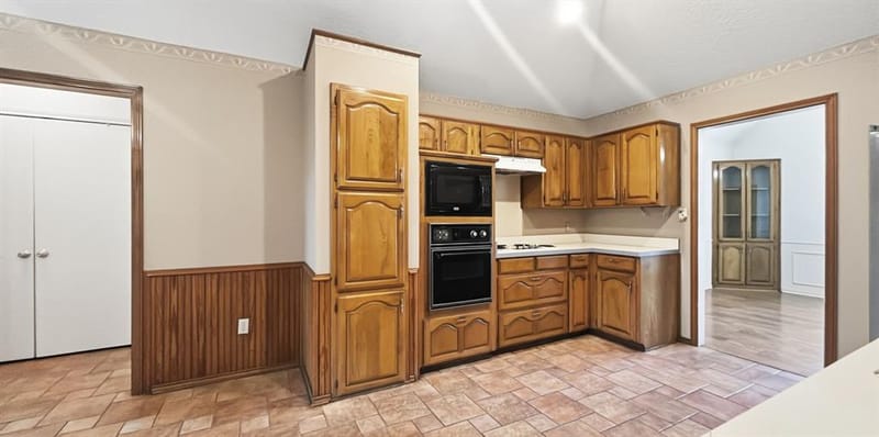 7308 Spurgeon Court, North Richland Hills TX 76180 - Photo 12