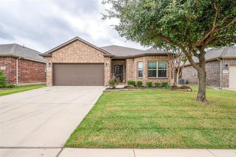 13841 Langston Lake Road, Fort Worth TX 76262