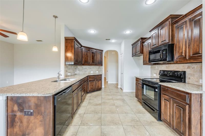 13841 Langston Lake Road, Fort Worth TX 76262 - Photo 9