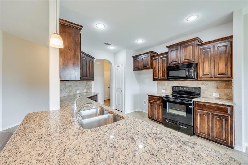 13841 Langston Lake Road, Fort Worth TX 76262 - Photo 10