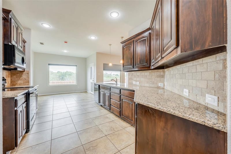13841 Langston Lake Road, Fort Worth TX 76262 - Photo 8