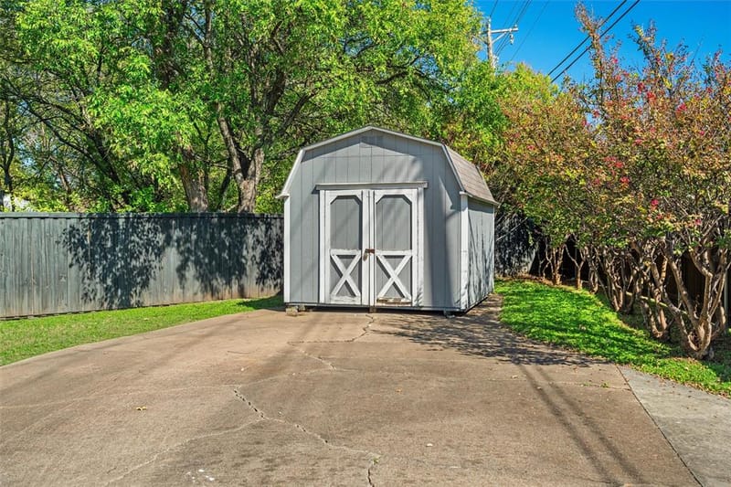 4165 Carolyn Road, Fort Worth TX 76109 - Photo 24
