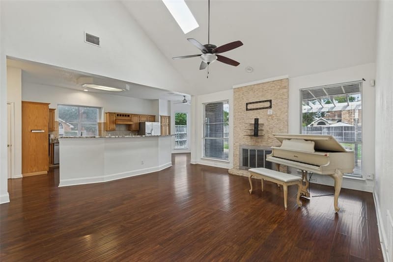 2306 Bent Brook Drive, Mesquite TX 75181 - Photo 5