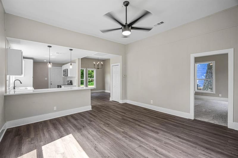 827 West Ellis Street, Sherman TX 75092 - Photo 3
