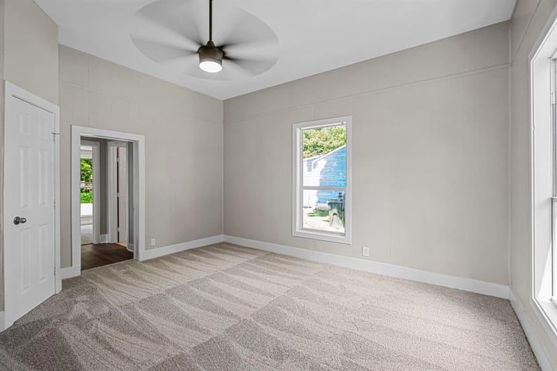 827 West Ellis Street, Sherman TX 75092 - Photo 4