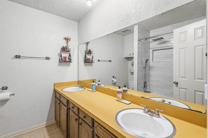 2804 Mintwood Place, Arlington TX 76016 - Photo 19