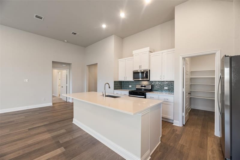 2711 Shiners Street, Forney TX 75126 - Photo 2