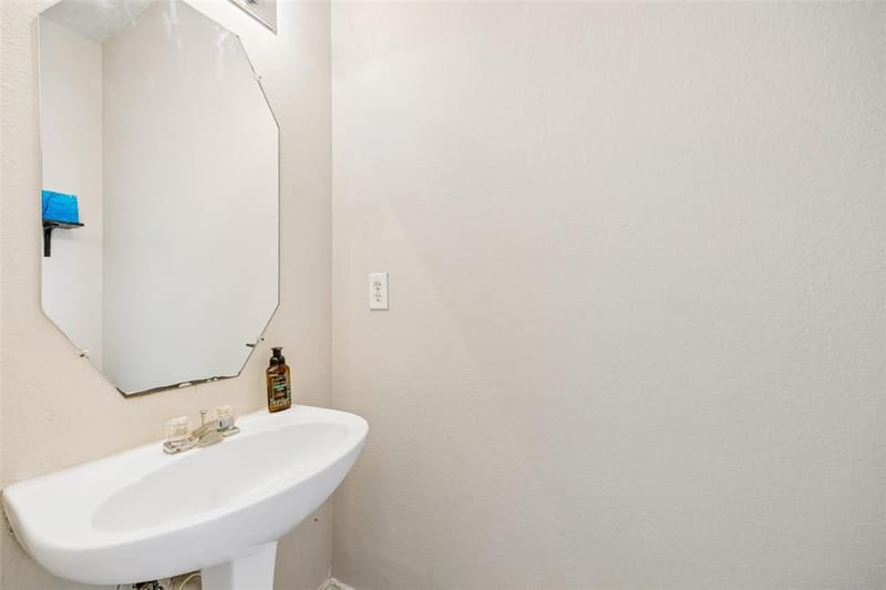 3908 Seaham Court, Plano TX 75025 - Photo 15