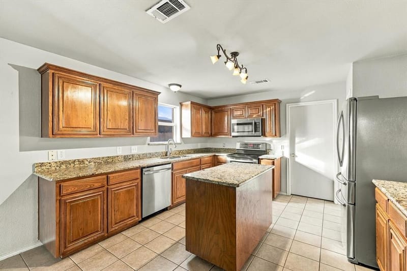 1722 Tonya May Lane, Mansfield TX 76063 - Photo 12