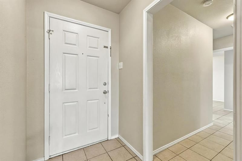 1722 Tonya May Lane, Mansfield TX 76063 - Photo 7