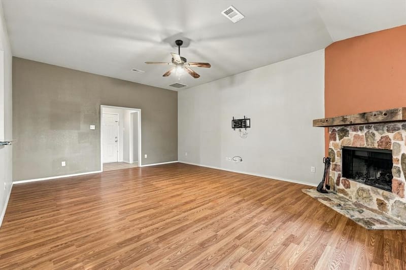1722 Tonya May Lane, Mansfield TX 76063 - Photo 10