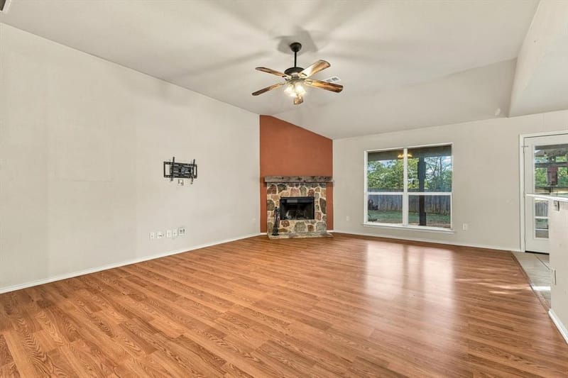 1722 Tonya May Lane, Mansfield TX 76063 - Photo 8