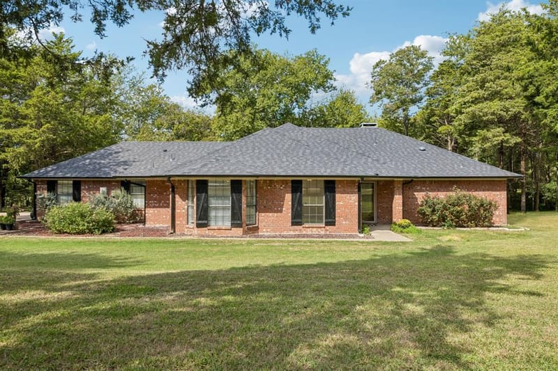 2615 N Lincoln Park Road, Van Alstyne TX 75495 - Photo 2