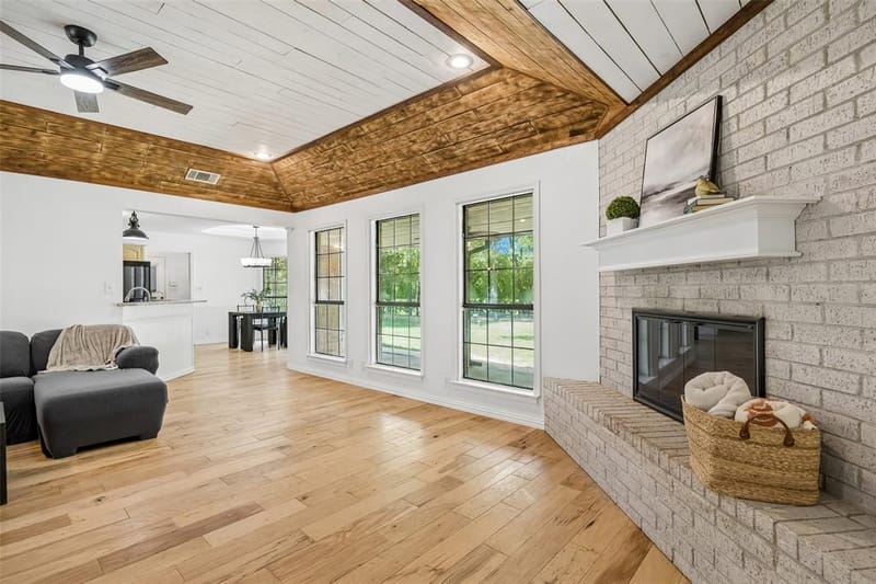 2615 N Lincoln Park Road, Van Alstyne TX 75495 - Photo 9