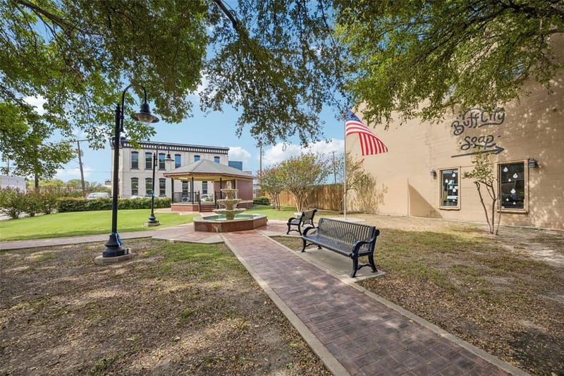 2615 N Lincoln Park Road, Van Alstyne TX 75495 - Photo 33