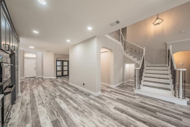 10305 Stoneside Trail, Fort Worth TX 76244 - Photo 6