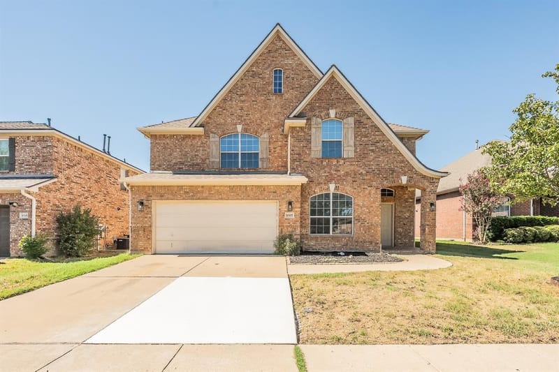 10305 Stoneside Trail, Fort Worth TX 76244