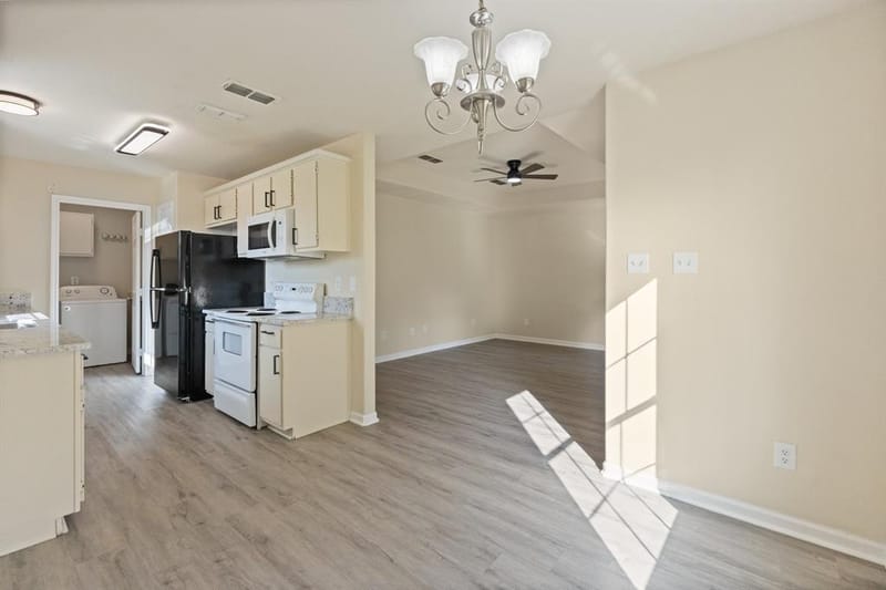 801 Trinity Street, Cleburne TX 76031 - Photo 9
