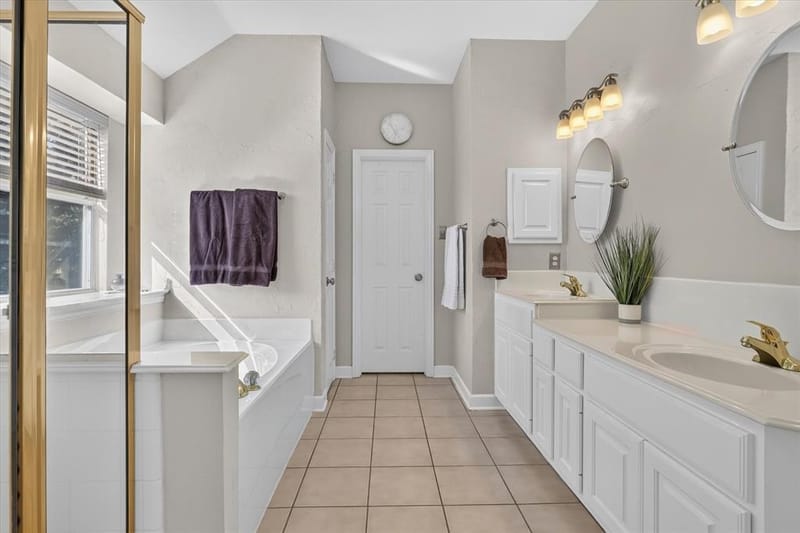 3804 Oak Park Drive, Flower Mound TX 75028 - Photo 19