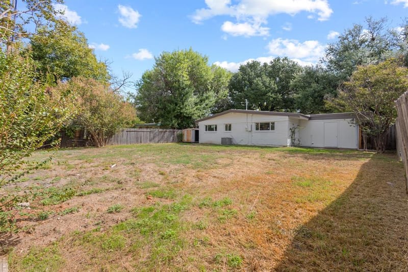 1715 Salem Street, Irving TX 75061 - Photo 22