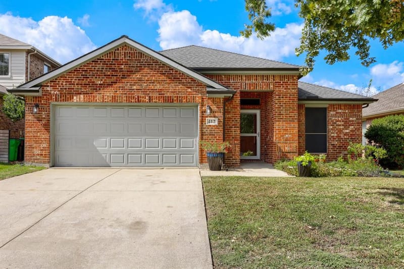 412 Crossbill Lane, Little Elm TX 75068