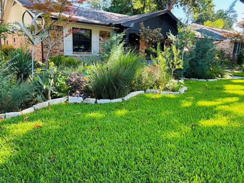 9011 Fringewood Drive, Dallas TX 75228 - Photo 2