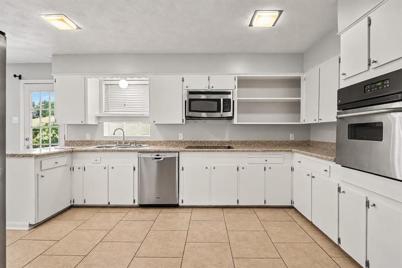 8057 Fall River Drive, Dallas TX 75228 - Photo 8