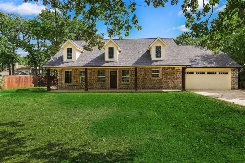 901 Sherry Lane S, Krugerville TX 76227 - Photo 2