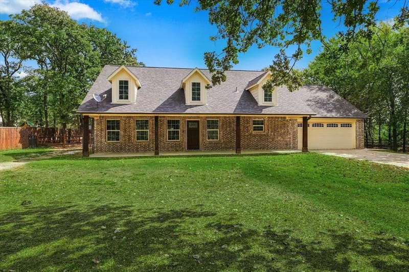 901 Sherry Lane S, Krugerville TX 76227