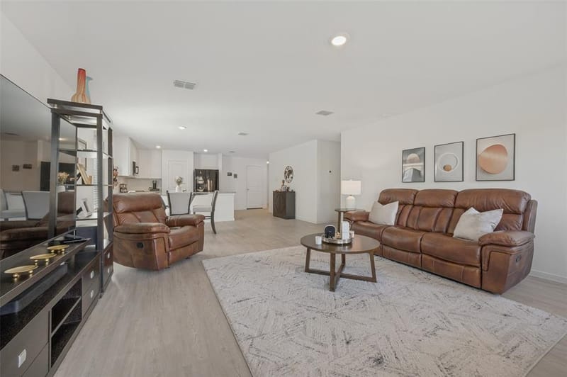 7830 Ellington Drive, Dallas TX 75241 - Photo 11