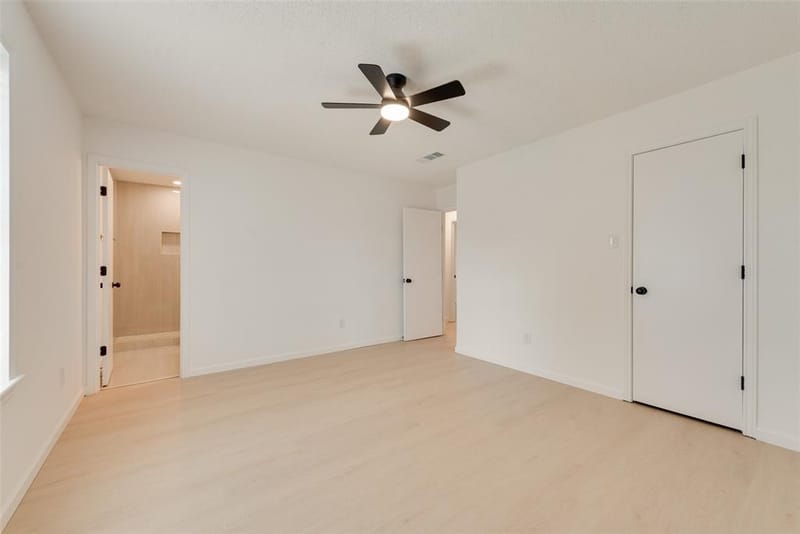 3021 Meadowmoor Street, Fort Worth TX 76133 - Photo 18