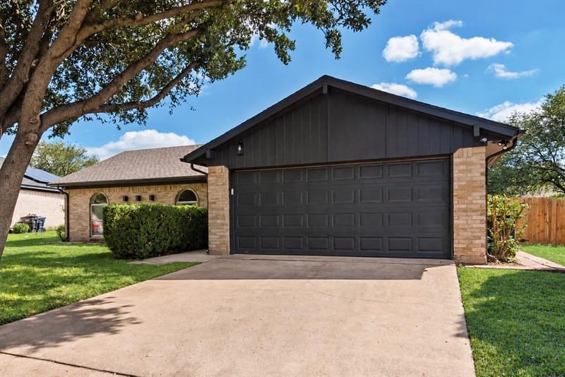 3021 Meadowmoor Street, Fort Worth TX 76133 - Photo 4