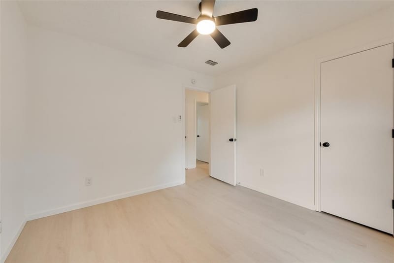 3021 Meadowmoor Street, Fort Worth TX 76133 - Photo 25